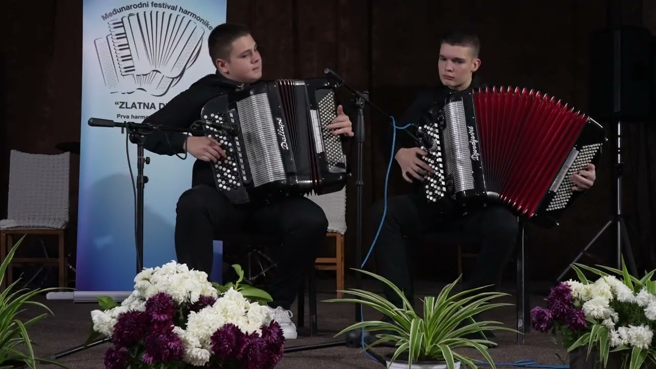 Miloš Jovanović i Strahinja Radonjić - seniori