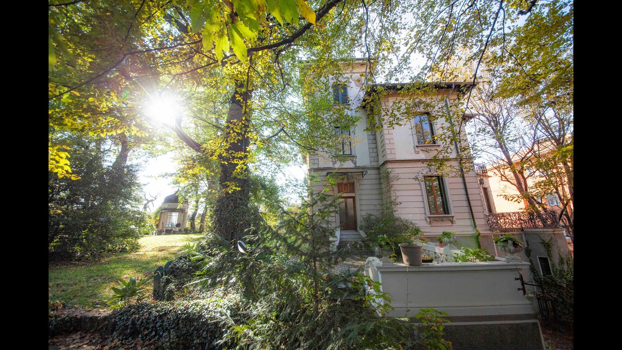 Villa Belle Epoque for sale in Varese