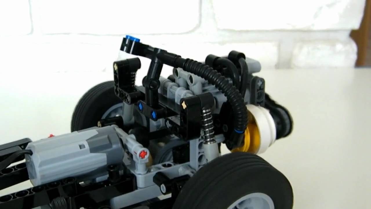 Lego Technic - Fiat 500 by Nico71 Part 1