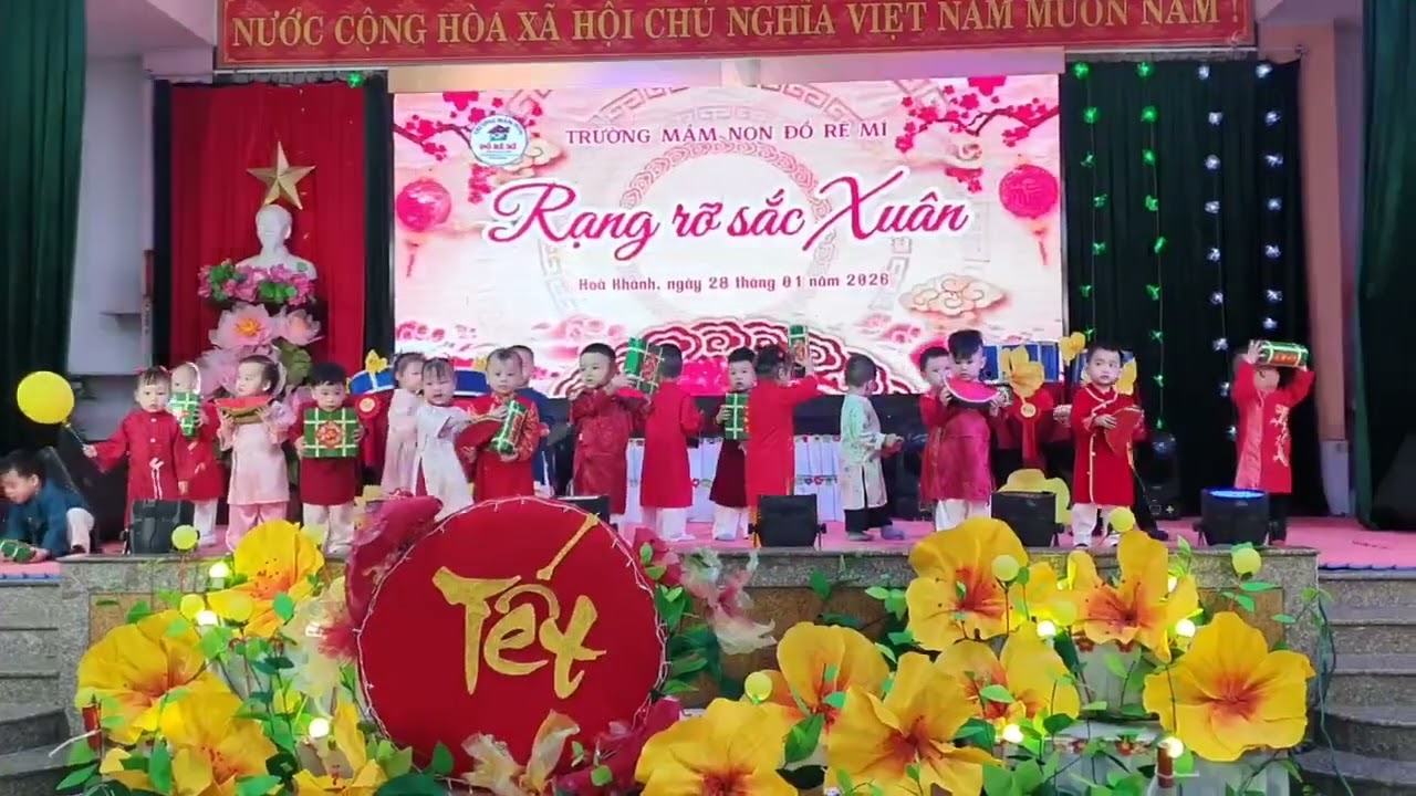 Đậu múa bài bánh chưng xanh mừng đảng đón xuân ❤️