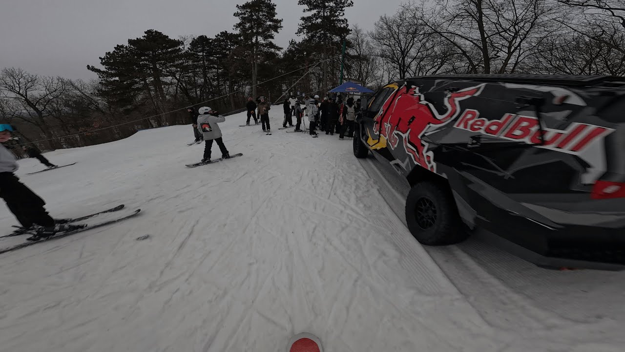 POV: Grace Warner signs my gloves + boardslide progression