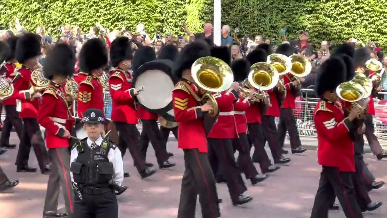 Procession of Queen Elizabeth II