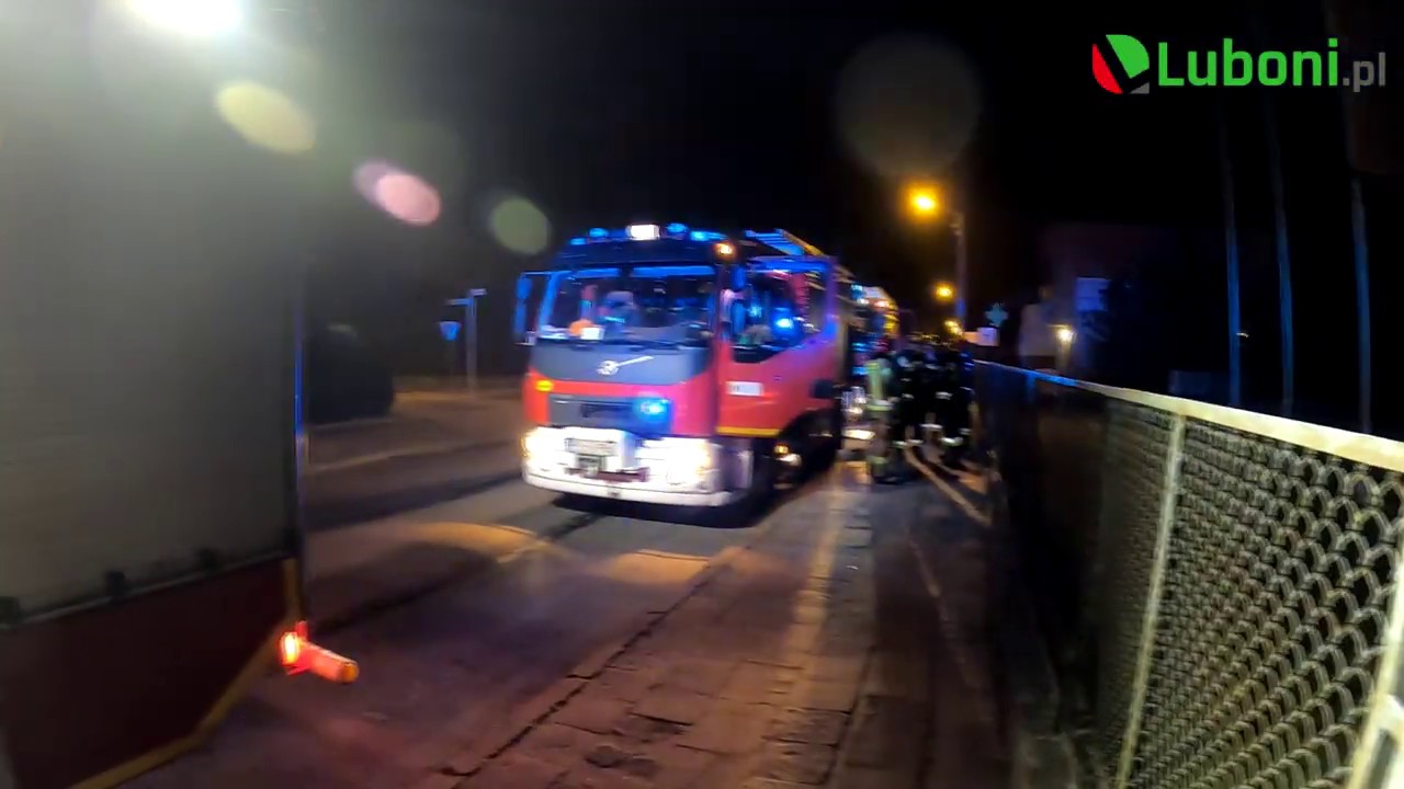 Pożar Centrum Ogrodniczego na ul. Wojska Polskiego w Luboniu 06.05.2020