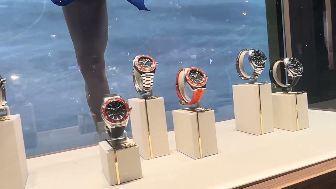 Txoj Kev npluas nuj  Nyob fabki Teb 