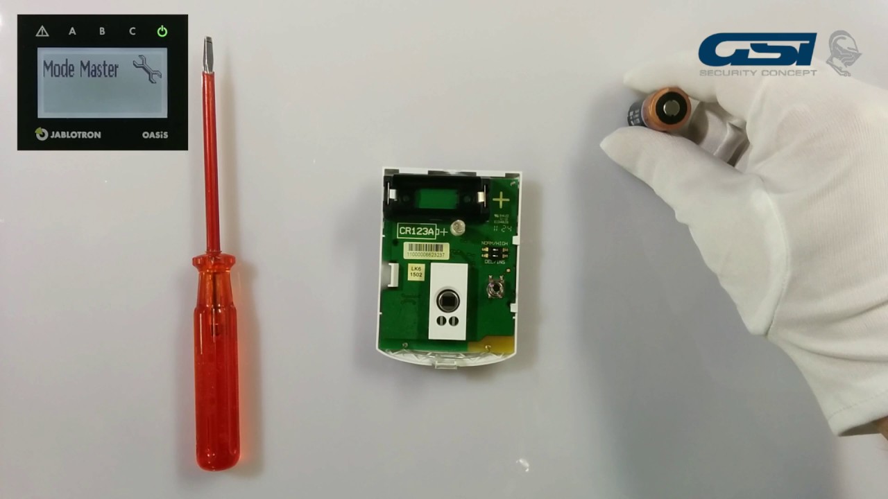 Changer la pile d'un détecteur de mouvement Jablotron OASIS JA-80