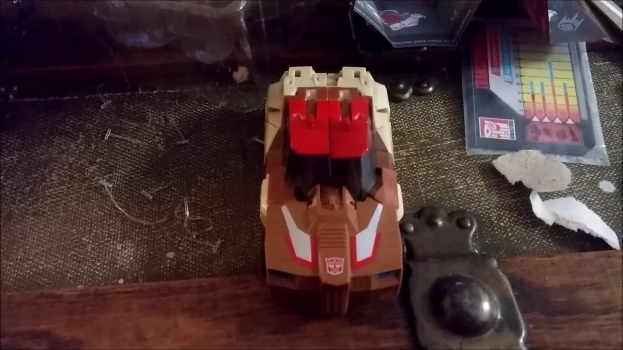 TRANSFORMERS GENERATIONS TITANS RETURN TITAN MASTER AUTOBOT STYLOR AND CHROMEDOME