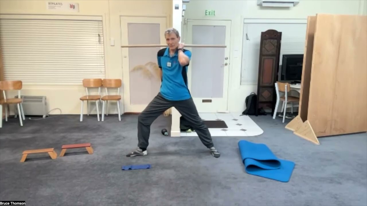 shallow hip sockets 1 s