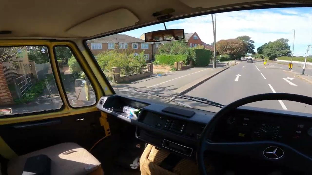 Pov: Mercedes 207D (T1) Camper / Panel Van - 65BHP (1978)
