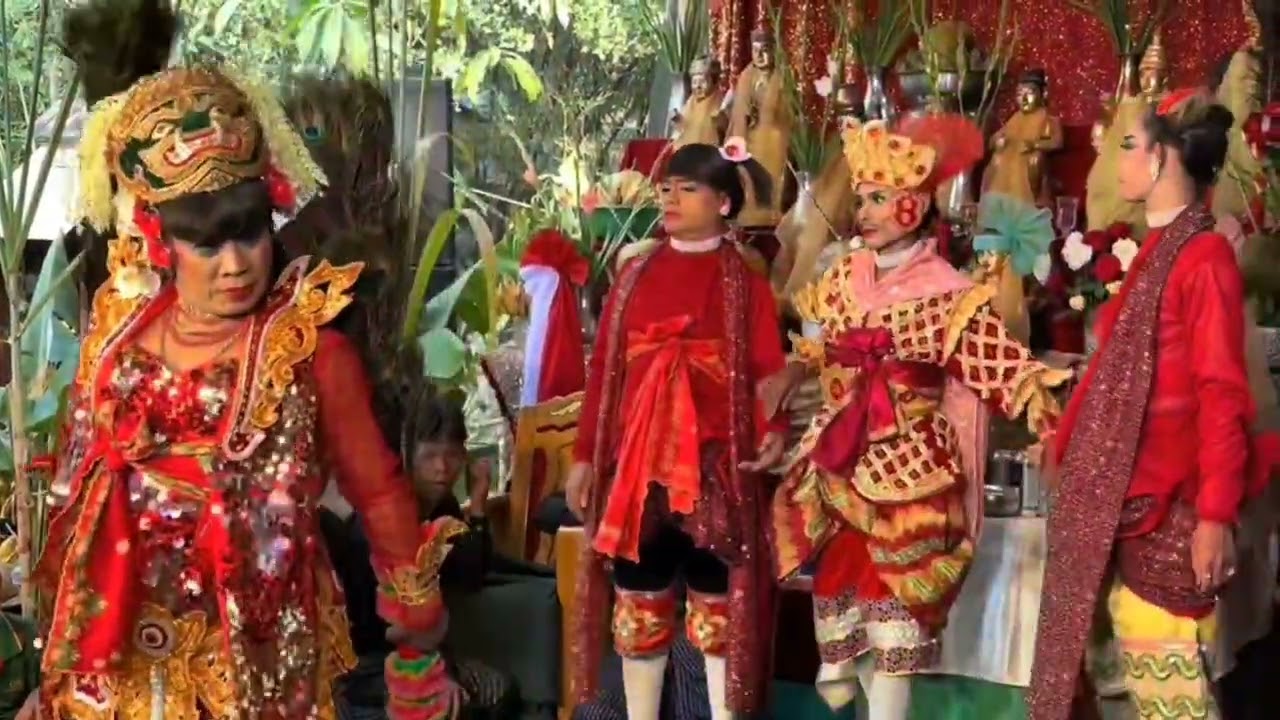 ပုပ္ပါးသူ မယ်ဝဏ္ဏ  ပုပ္ပါးမယ်တော်ကြီး မိုးသီတာအဖွဲ နတ်ပွဲ