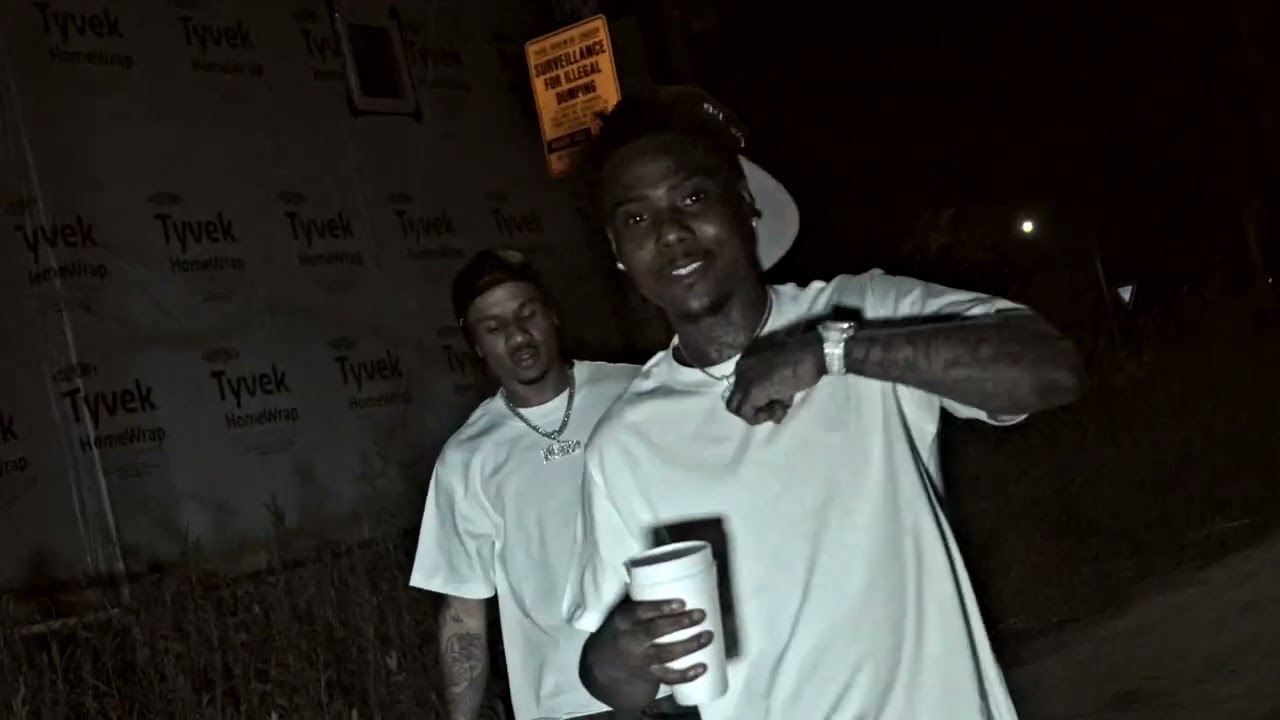 PETEY BLO ( feat. YUNG PLINKO )-GETTIN OFF (OFFICIAL MUSIC VIDEO)