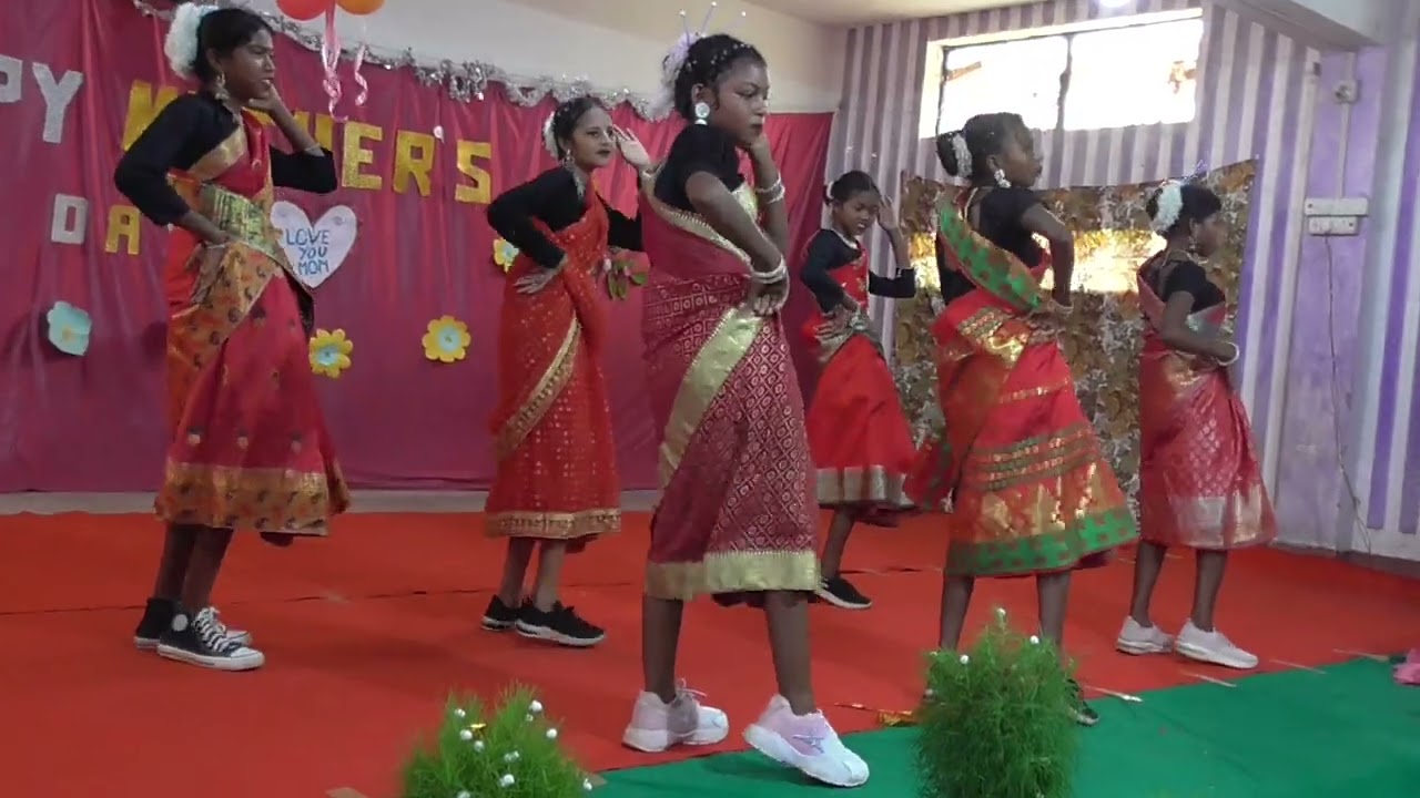 Sambalpuri dance by class 7th