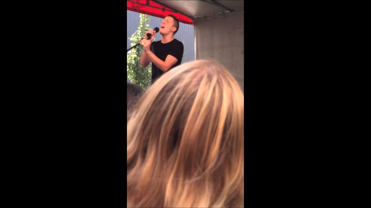 Loïc Nottet - Big Girls Cry. (Charleroi)