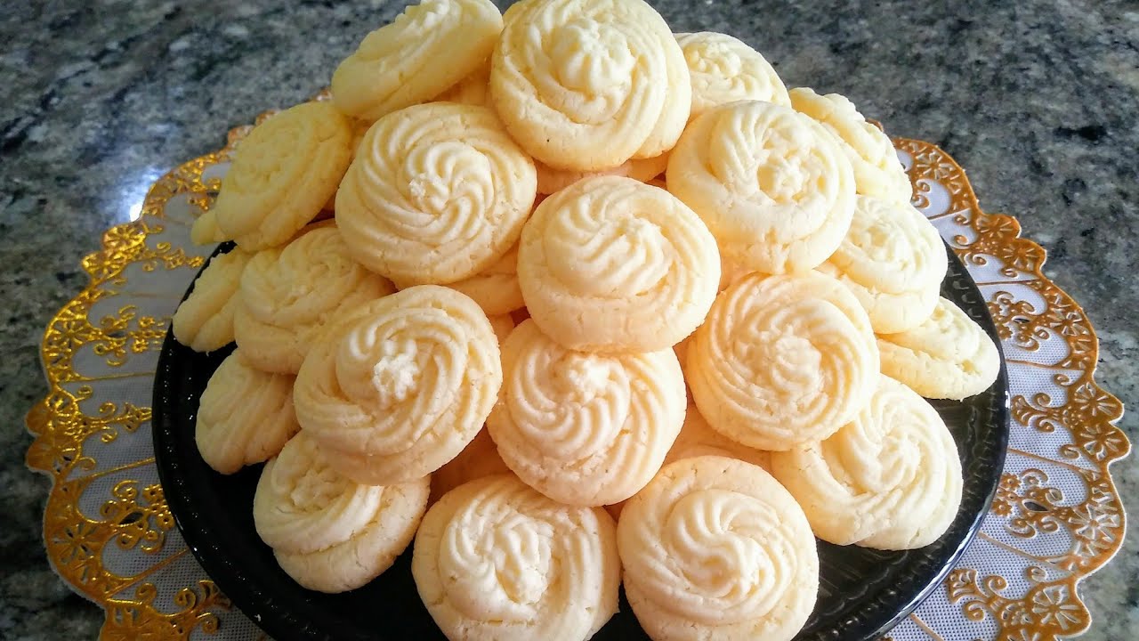 BISCOITINHOS AMANTEIGADOS-RECEITA FÁCIL QUE DERRETE NA BOCA