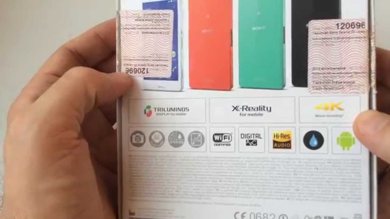 Распаковка Sony Xperia Z3 Compact