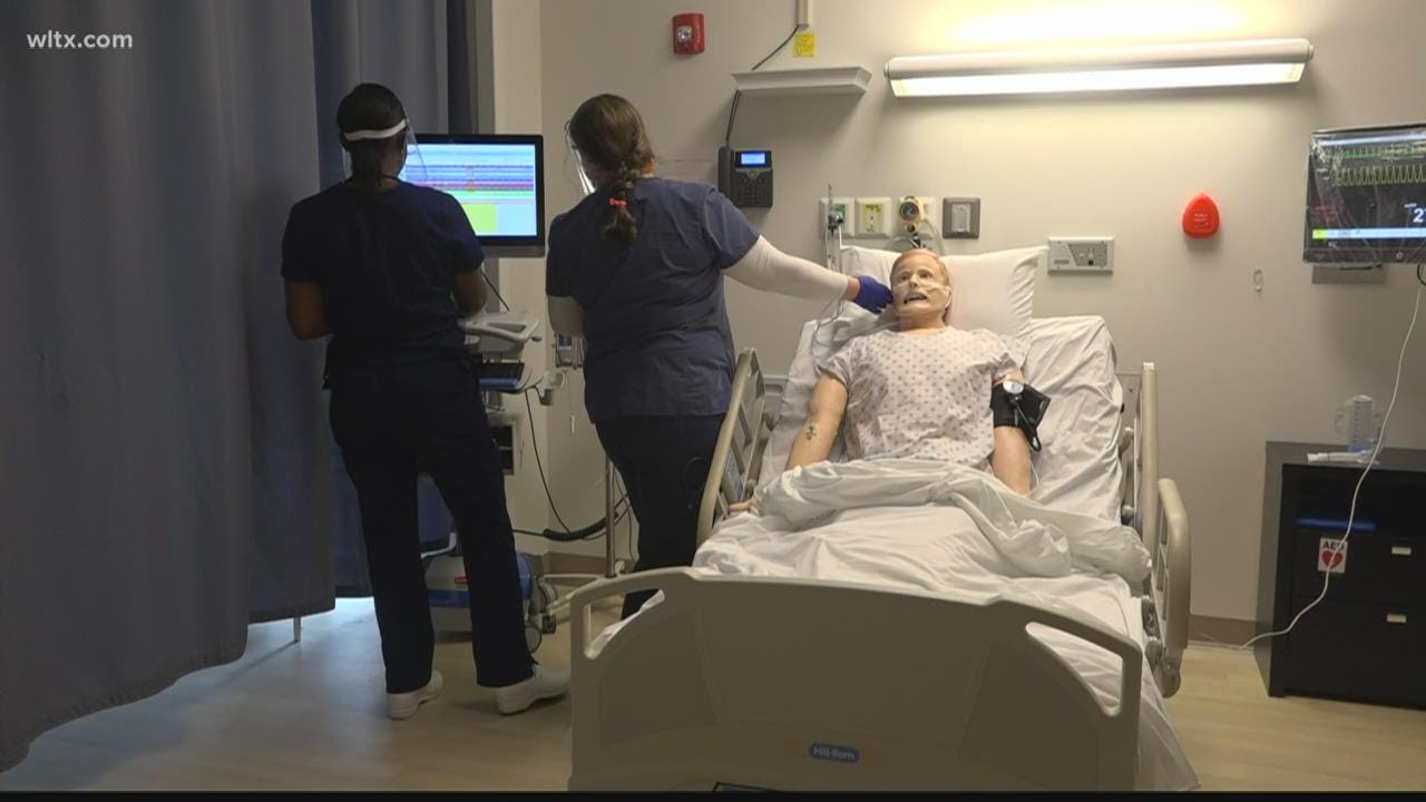Nursing students overcome challenges during COVID-19 pandemic