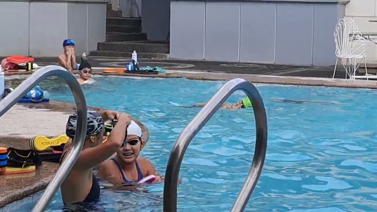 @newpolitan swimming pool training day