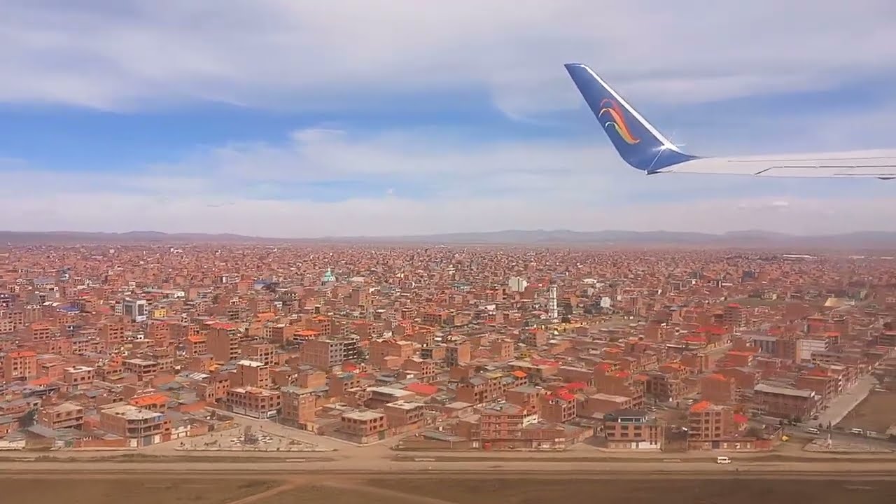 Blick/Vista/View El Alto - Cochabamba (Bolivien-Bolivia) vom Flugzeug/desde el avión/from the plane