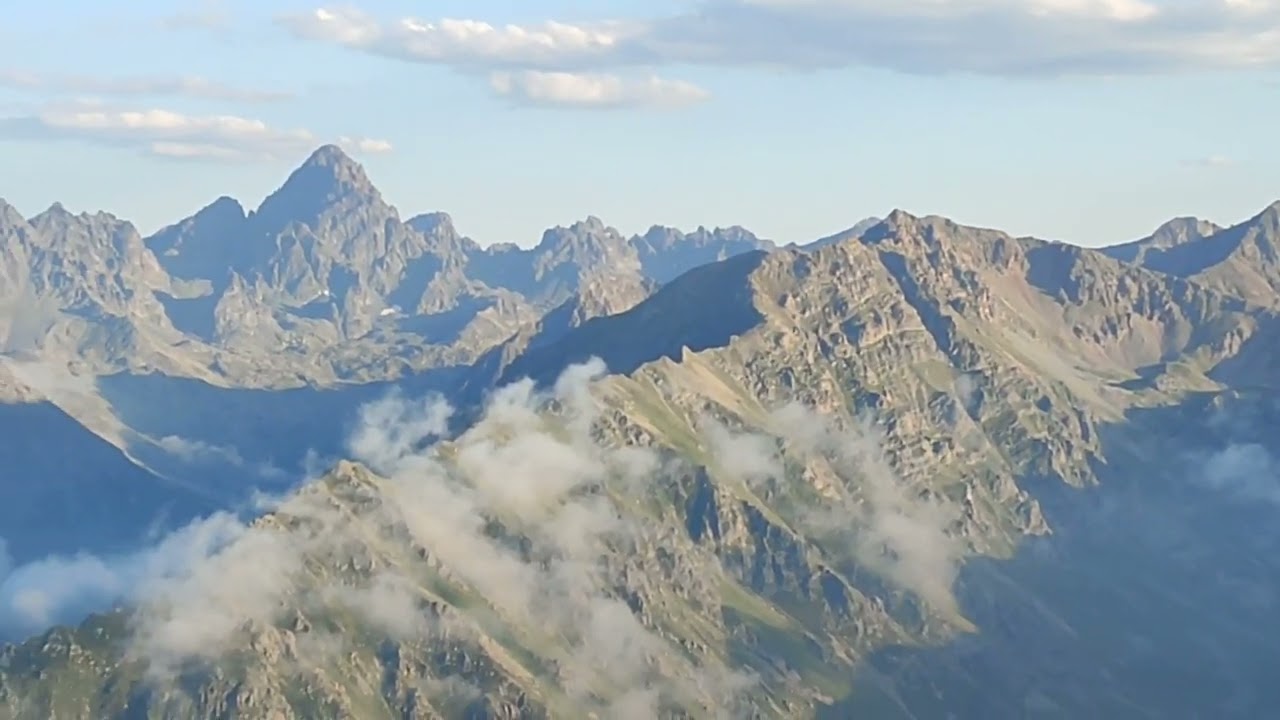 Tahpur yaylası / dağların çatıkatı 3.200m.