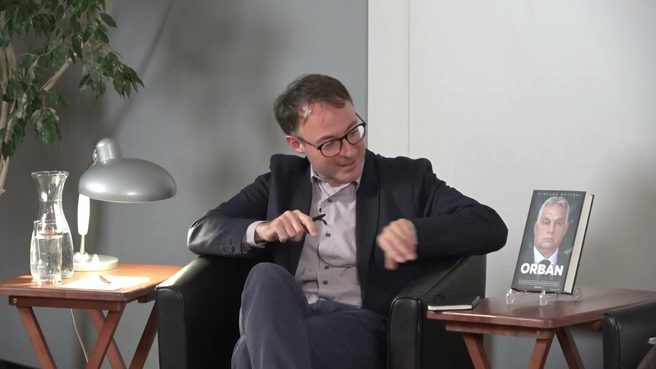 Stefano Bottoni: ORBÁN. Vom Dorffußballer zum globalen Vorbild der Illiberalen