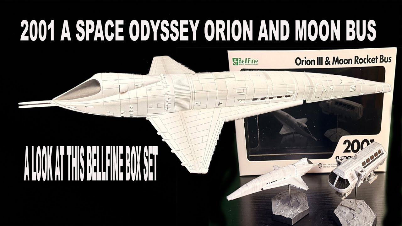 2001: Космическая одиссея. Орион и лунный автобус от Bellfine. Набор из двух книг.