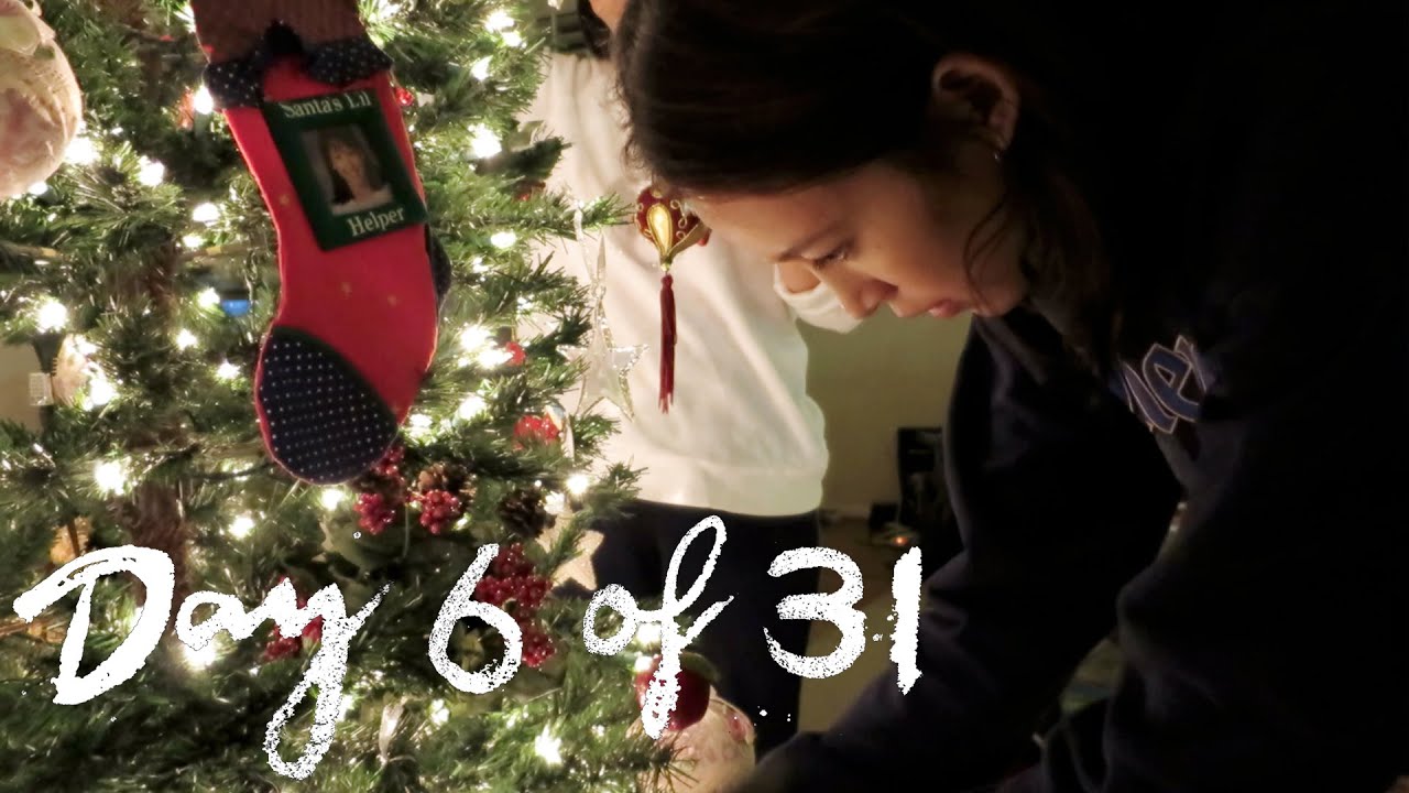 STARTING TO FEEL FESTIVE | #31DAYSOFTHATSCHIC | VLOGMAS 2015