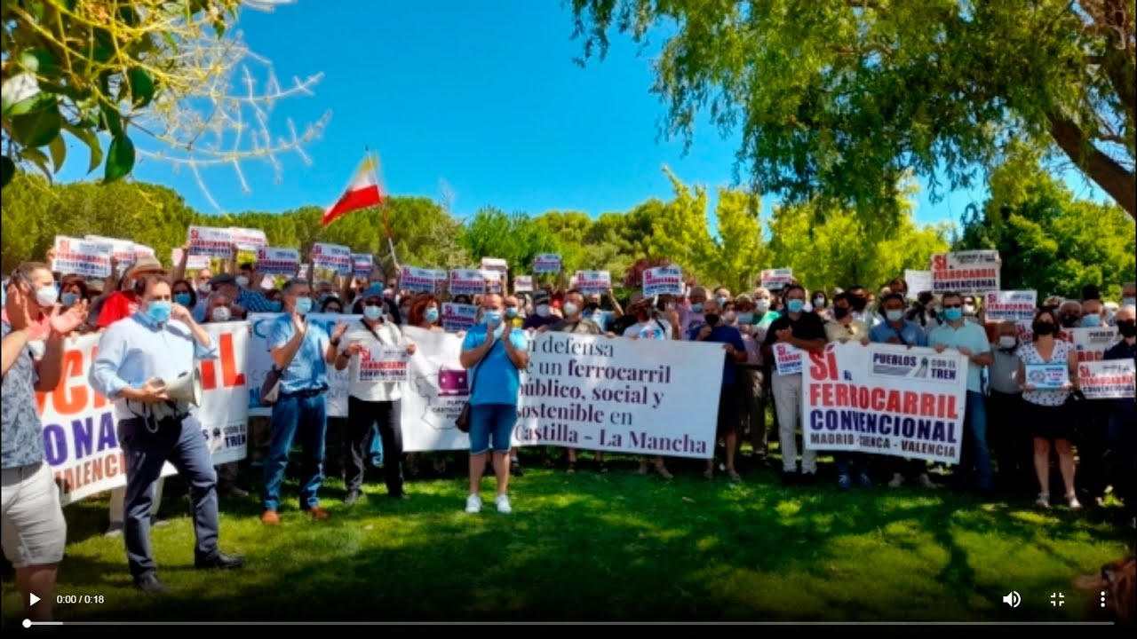 Manifestación Pueblos con el Tren: lectura manifiesto en Cuenca
