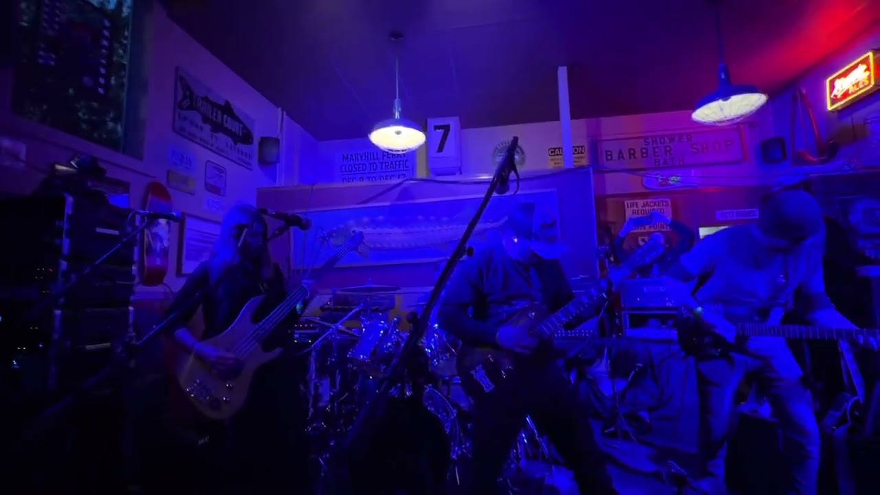Alda - In the Wake of an Iron Wind live (excerpt)