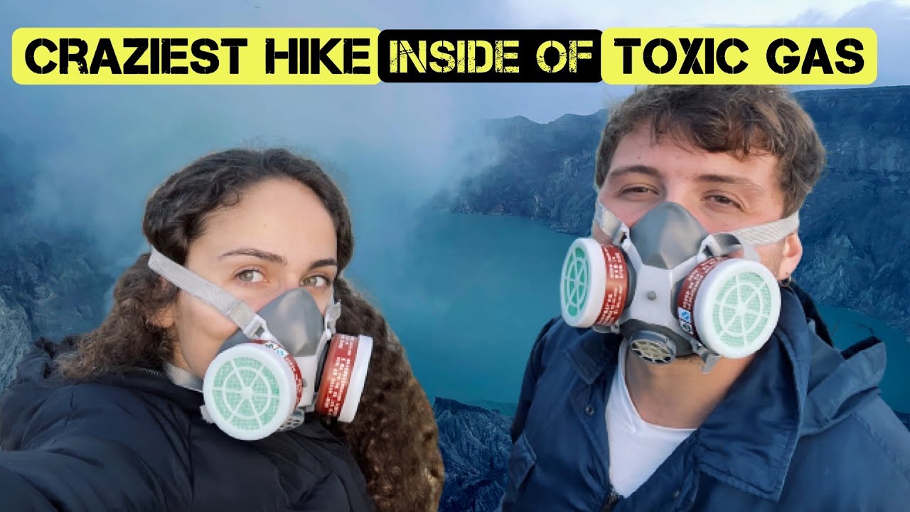 Woke up at 1 am to see BLUE FIRE in a VOLCANO 🇮🇩 Kawah Ijen
