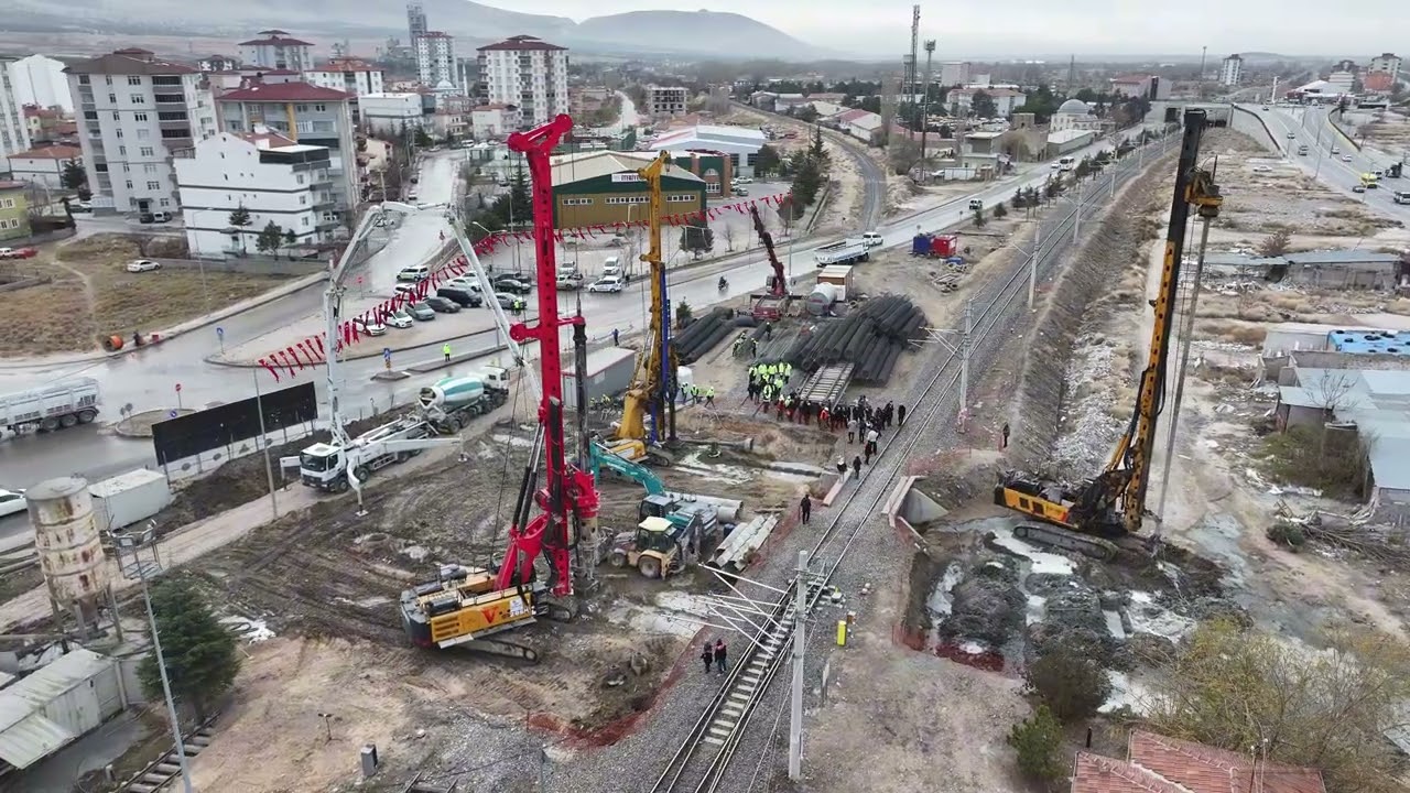 Niğde İlhanlı Mahallesi Demiryolu Alt Geçit Projesi Temeli Atıldı