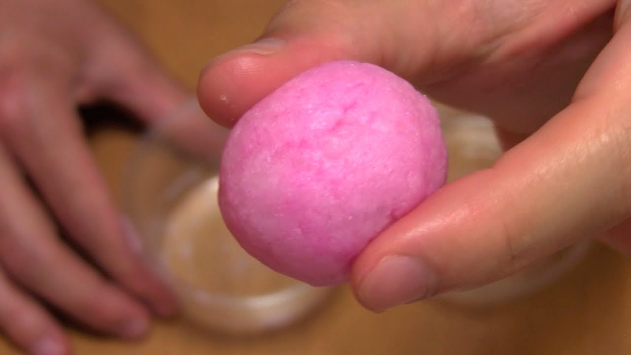 Pink Candy Gummy Ball ~ フリ玉グミ