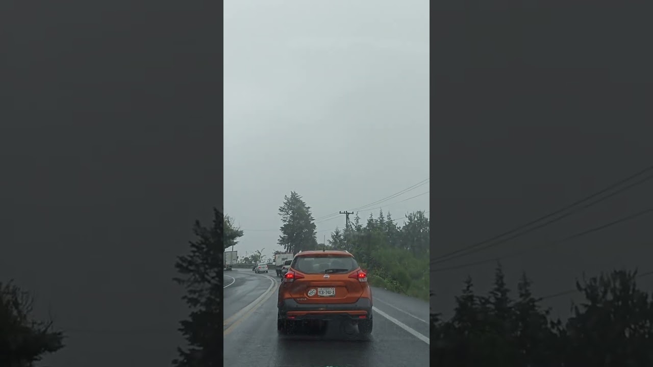 En este casi chocó con un autobús de la linea autotransportes banderilla 