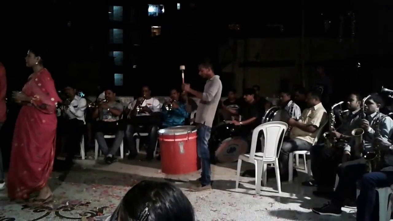 VMM BAND KIROL VIDYAVIHAR - W. (EASTINDIAN SONGS)