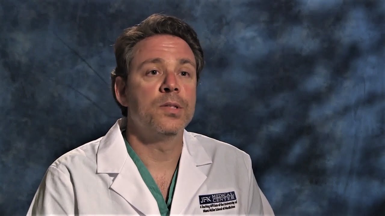 Dr. John Levin describes treatment options for soft tissue foot injuries