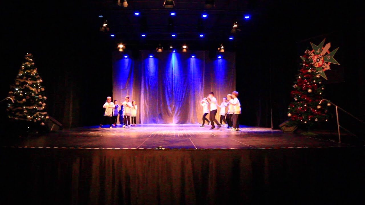 Footomaki - Christmas Showcase 2015 (SDA)