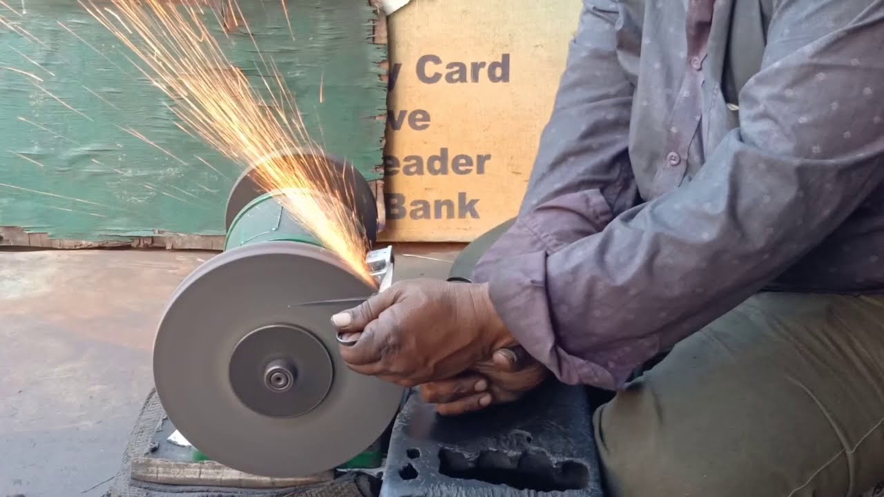 கத்தரிக்கோல் சாணை பிடிப்பது how to start a fire with scissors