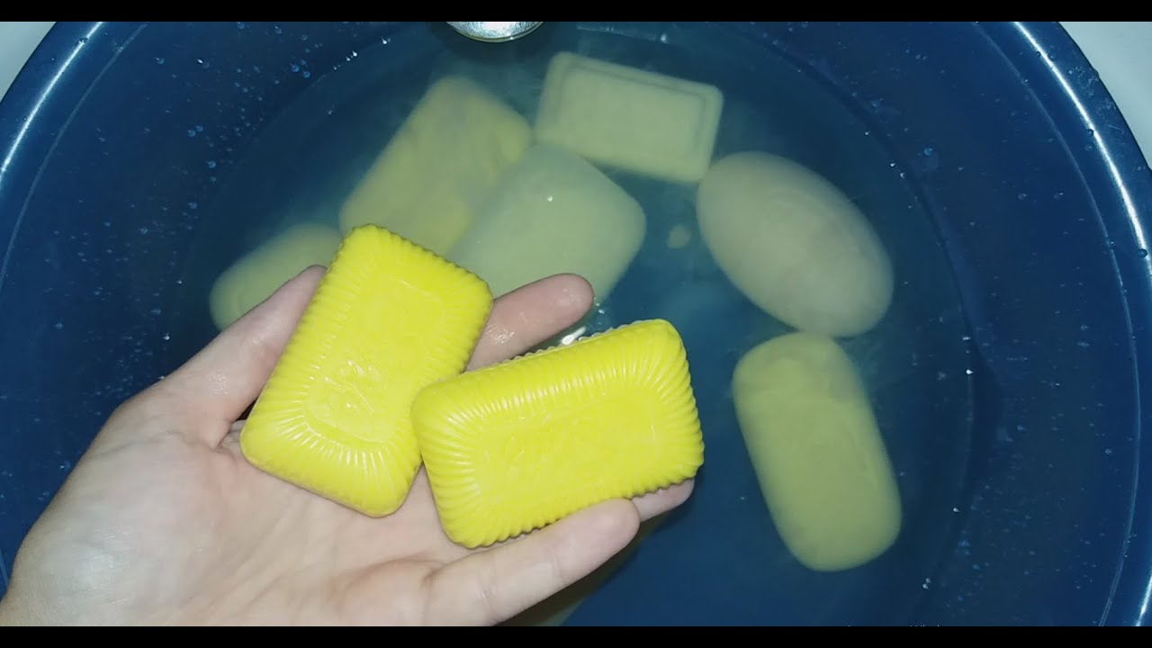 ASMR таз размокшего,пропитанного,мягкого жёлтого мыло. a basin of soaked, soaked, soft yellow soap.