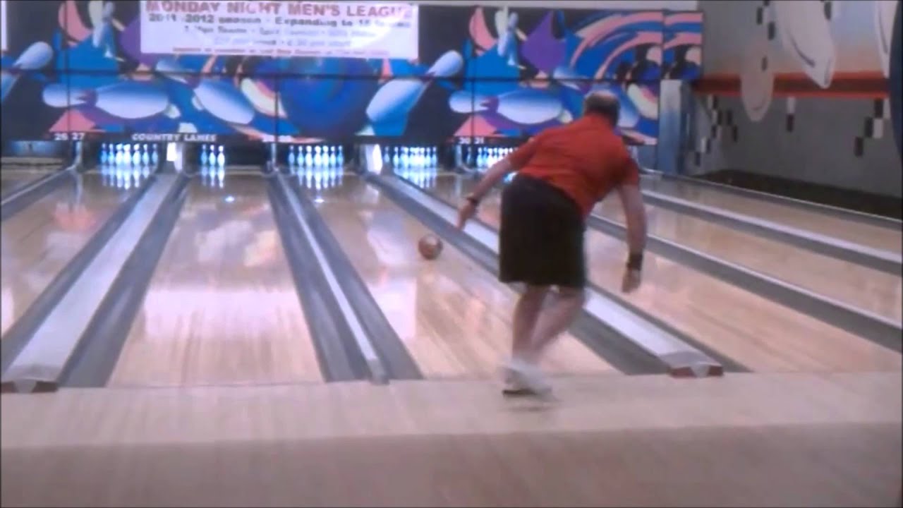 Mike L. 300 game 04-13-10 Country Lanes