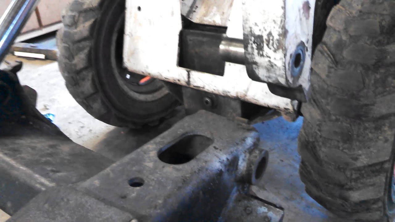 Bobcat quick attach bobtach removal & rebuild info