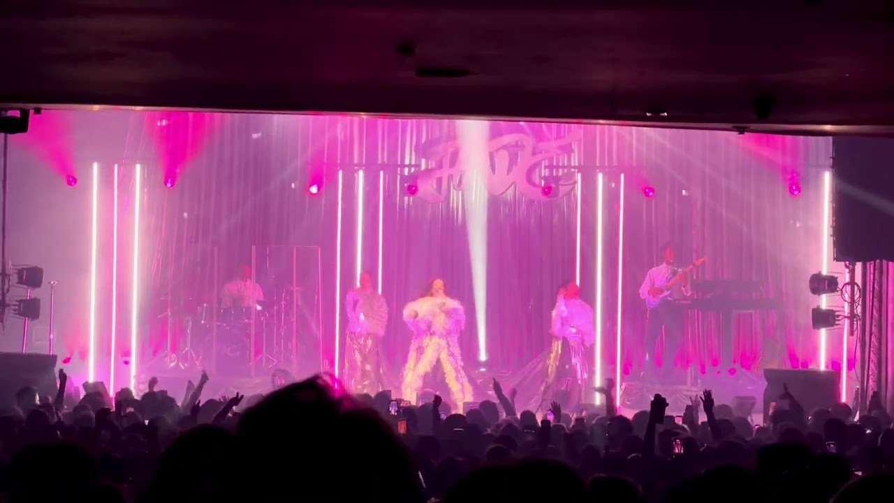 JADE - Before You Break My Heart [Montréal, Québec]