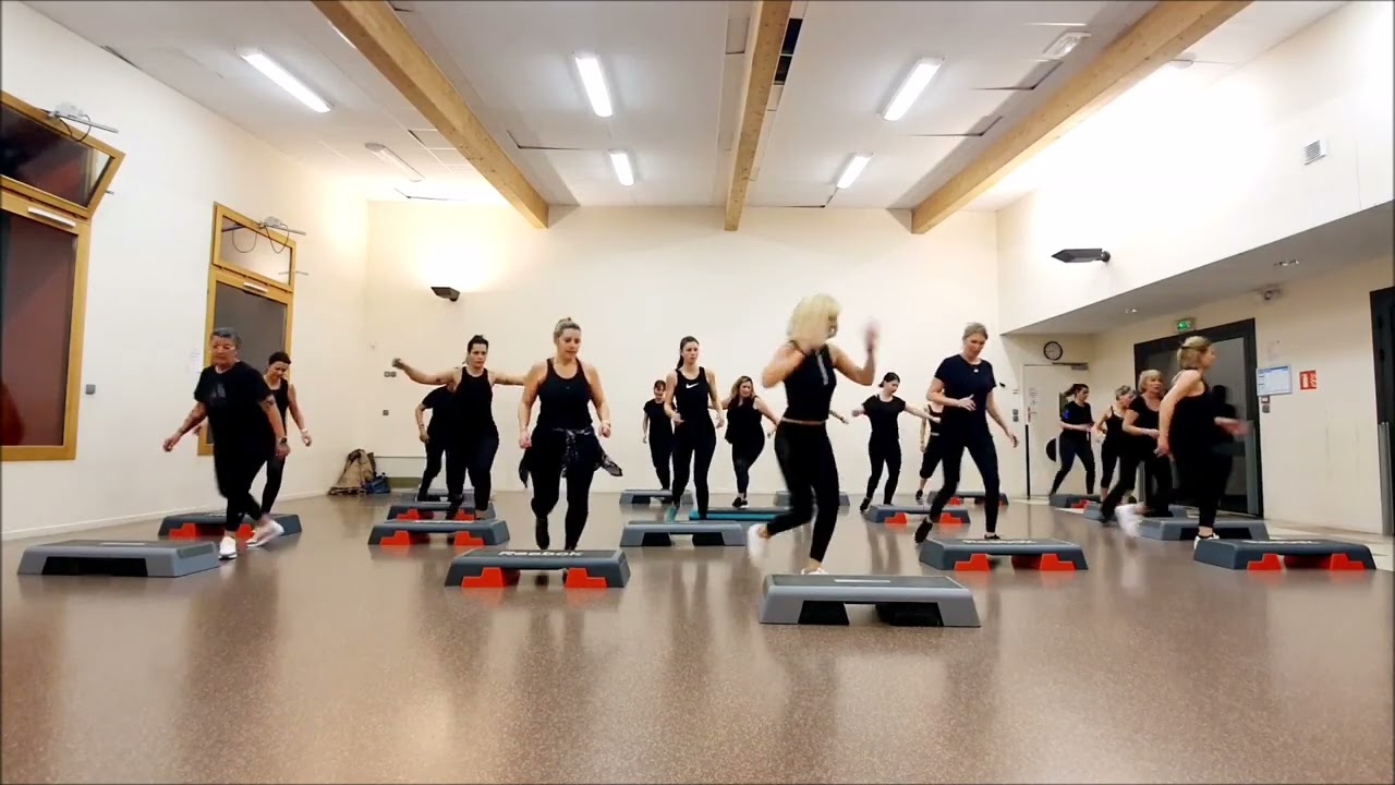 Step débutant/intermédiaire sur CHANDELIER de SIA