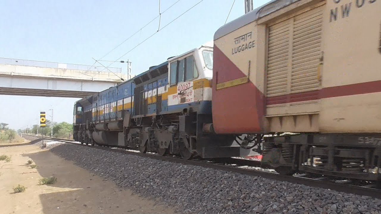 Trains in Churu - Sikar Section- Lalgarh-Prayagraj SF, Bikaner-Shirdi Spl, Indore Mahamana Express