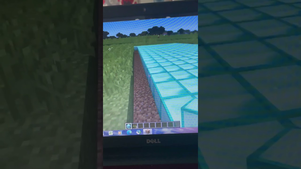 Playing Minecraft on Windows 7 in 2024!