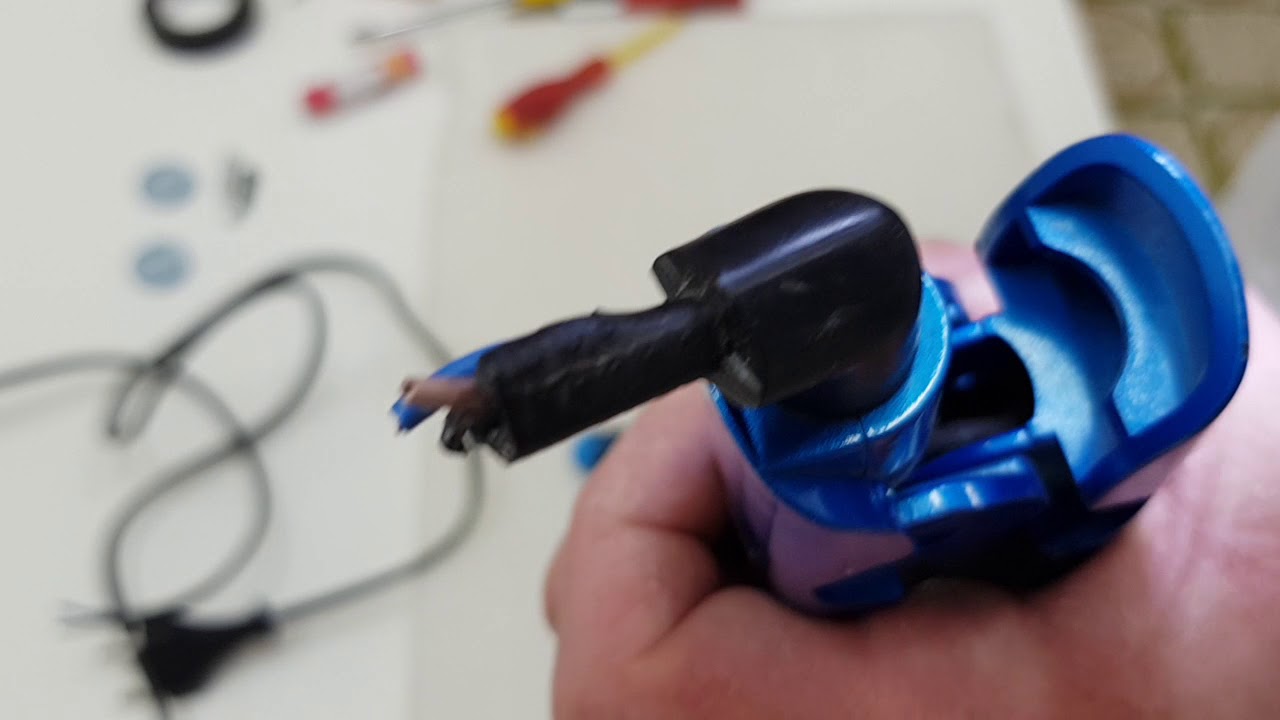 Tutorial Riparazione 1/2 Parti: Piastra Per Capelli (Cavo Alimentazione 220V Rotto)