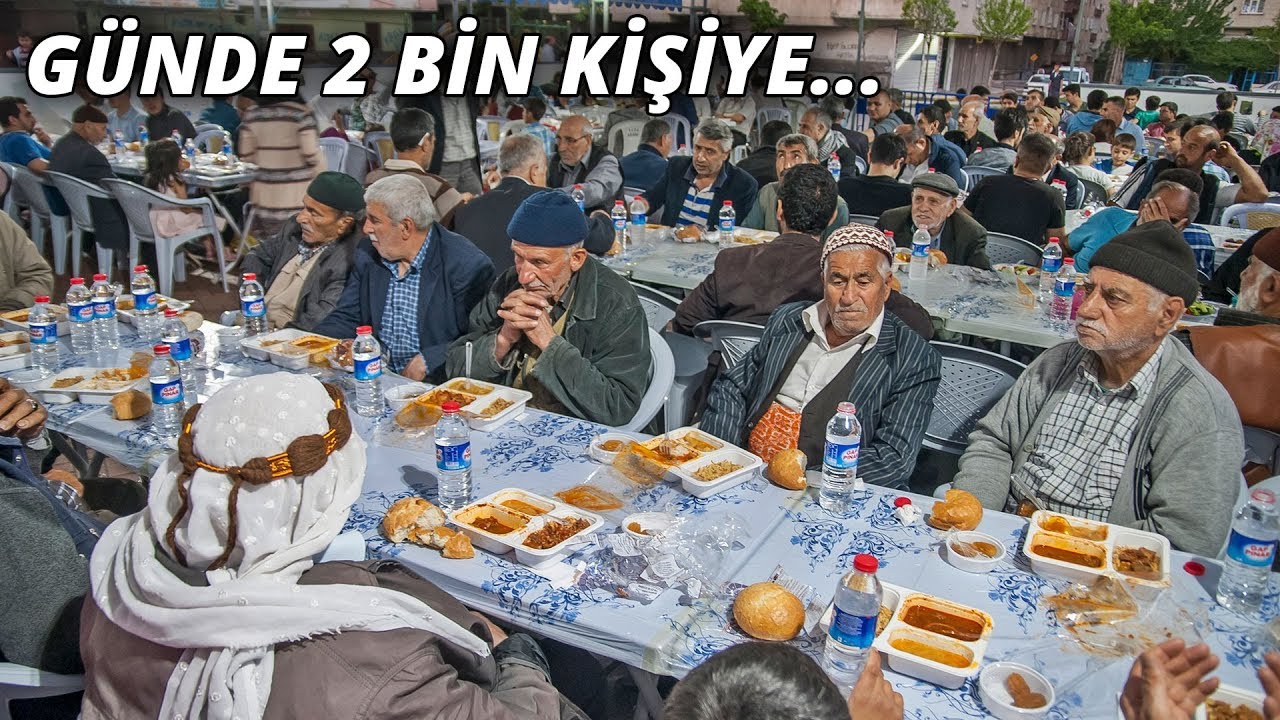 Diyarbakır'da günde 2 bin kişiye iftar! Uzun kuyruklar oluştu