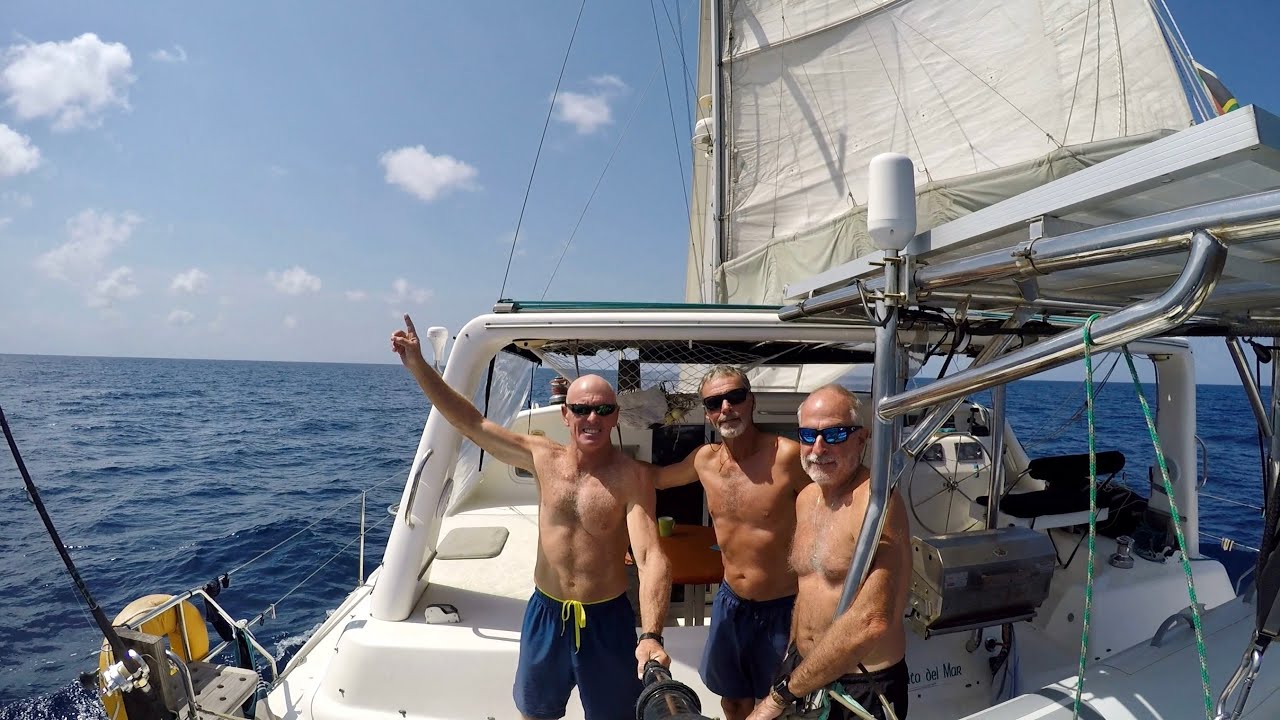 Cuba and sailing to Panama across the Caribbean Sea!