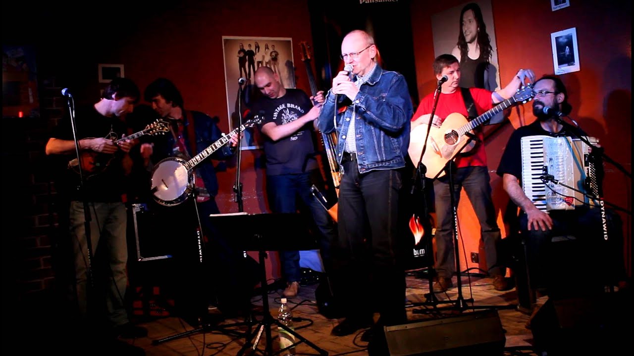 Mechanicy Szanty - Sześć błota stóp (Six Feet of Mud)