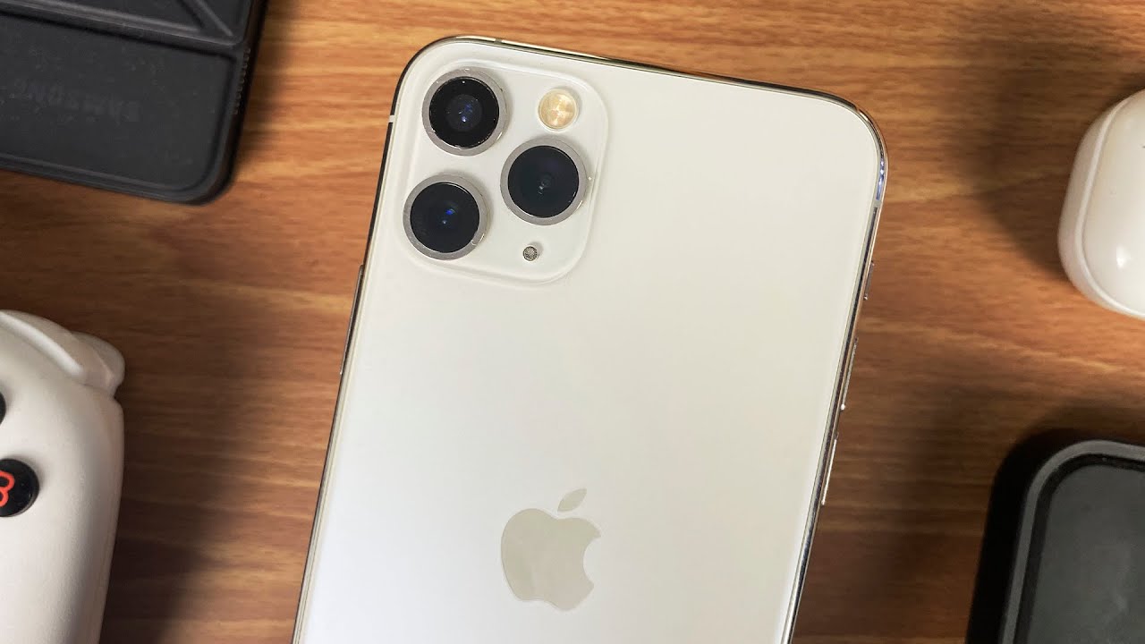 iPHONE 11 PRO (ainda) VALE A PENA PARA 2025? ANÁLISE COMPLETA!