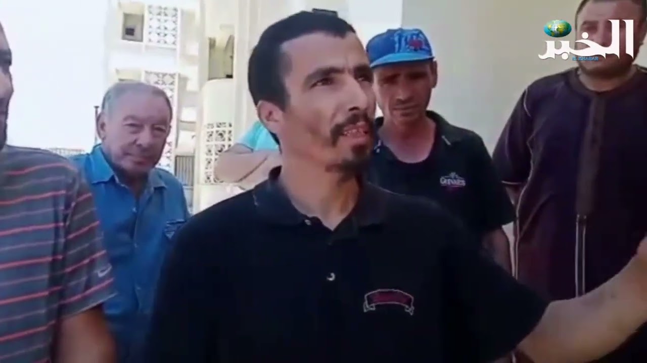 مستفيدون من السكن الاجتماعي بحمام دباغ يفضحون كوارث الغش في الأشغال بقالمة