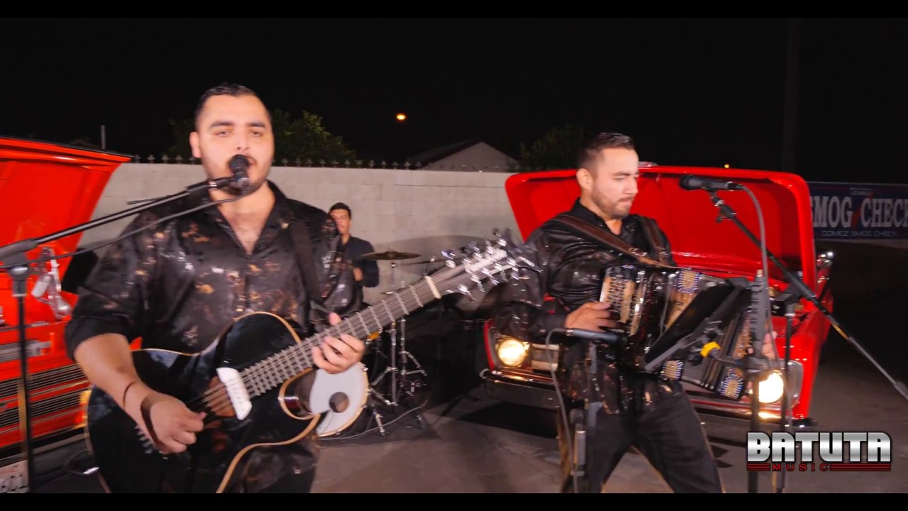 Las Vueltas De La Vida - Los Favoritos De Sinaloa [Corridos 2018 Estrenos] (En Vivo)