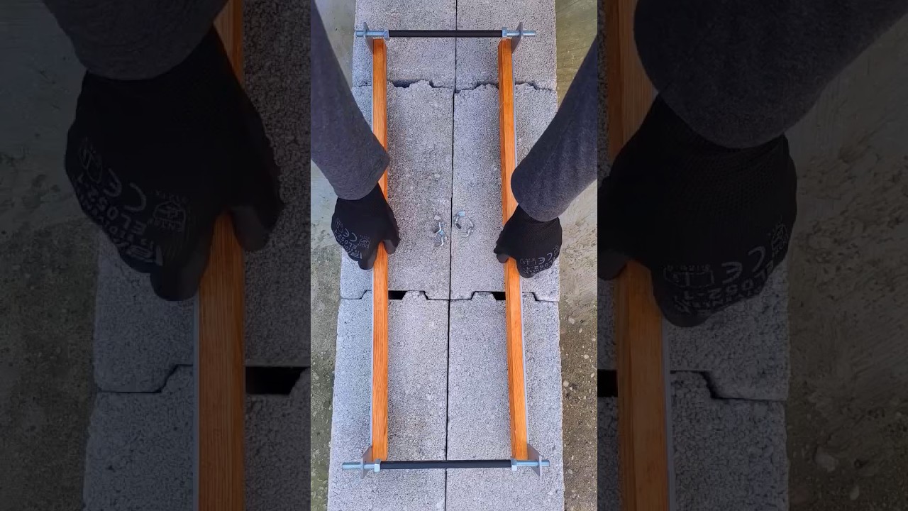 Duvar &ouml;rme aleti / bricklaying tool